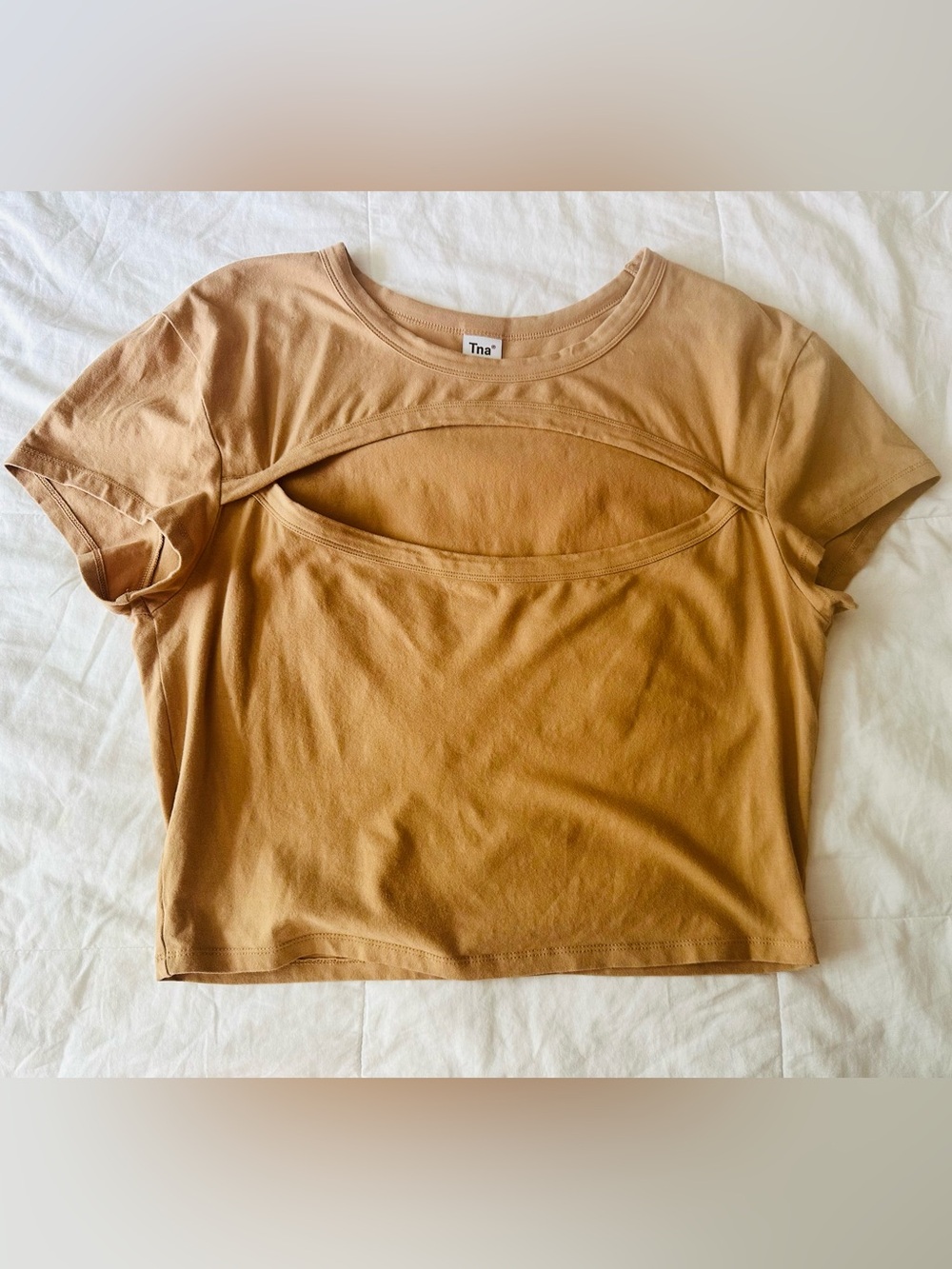 TNA Aritzia Costa Beige Cutout Crop Top XL - Picture 8 of 13